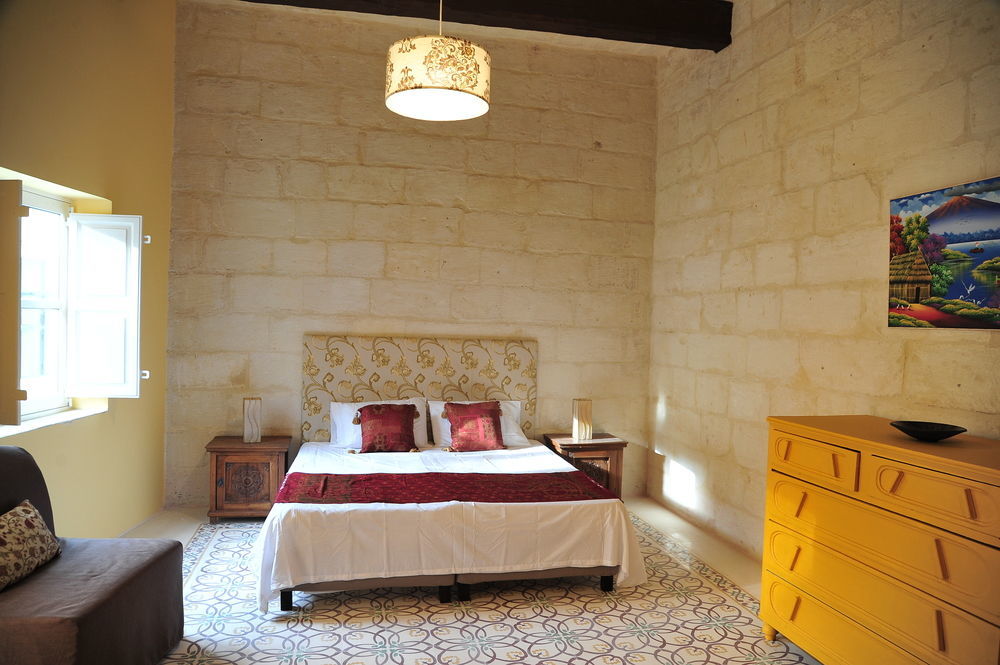 Bed and Breakfast The Stonehouse Saint Julian's Екстер'єр фото